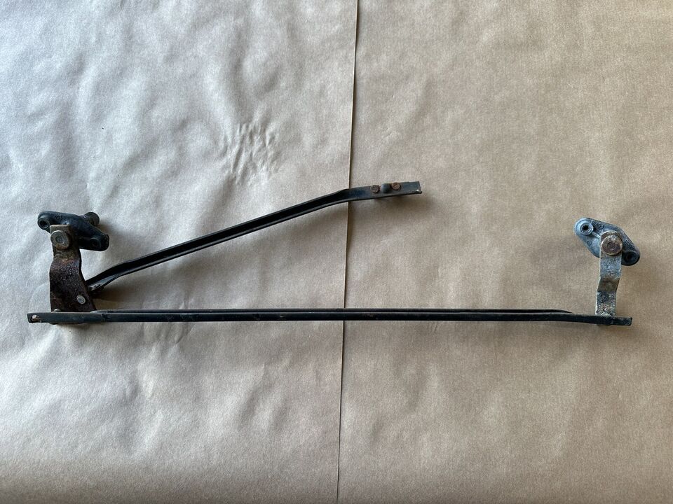 Camaro standard wiper linkage non-recessed 6.jpg