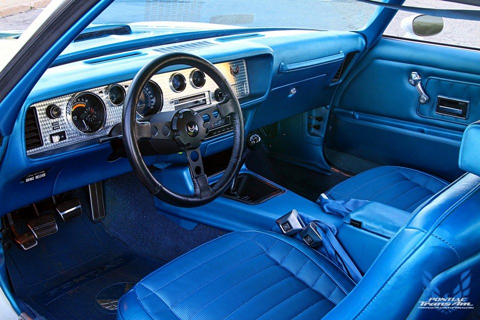 1970 Pontiac Firebird Trans Am - Blue - Interior